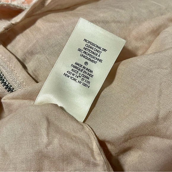 Alice and Olivia Kirsten Embroidered Eyelet Skirt - Picture 11 of 11